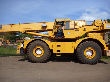Crane inspection in Hawaii